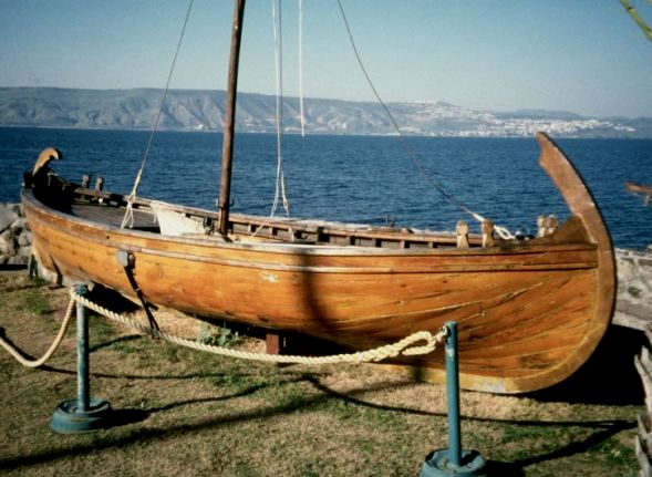 Reconstruction of the same boat (see above)